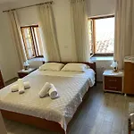 Cozy Apartment In Drymades Village *