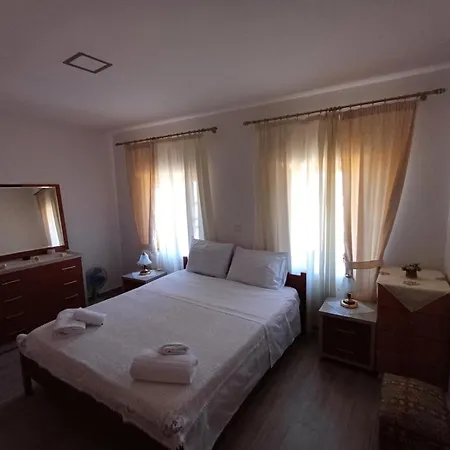 Cozy Apartment In Drymades Village Appartement