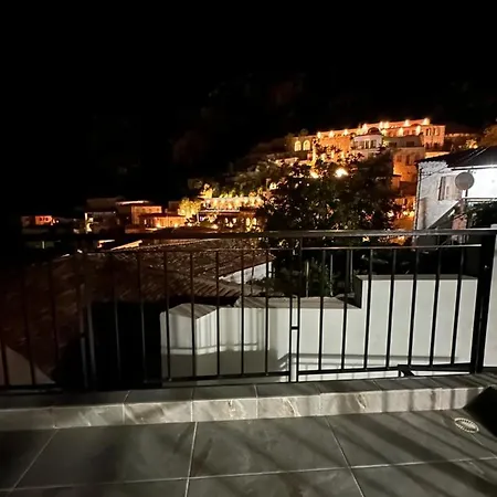 Fotis Apartment